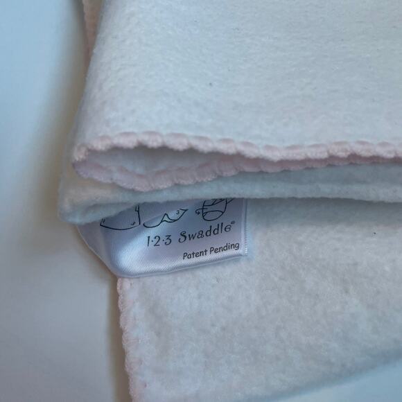Swaddle Designs Ultimate Swaddle Blanket - Picture 3 of 3